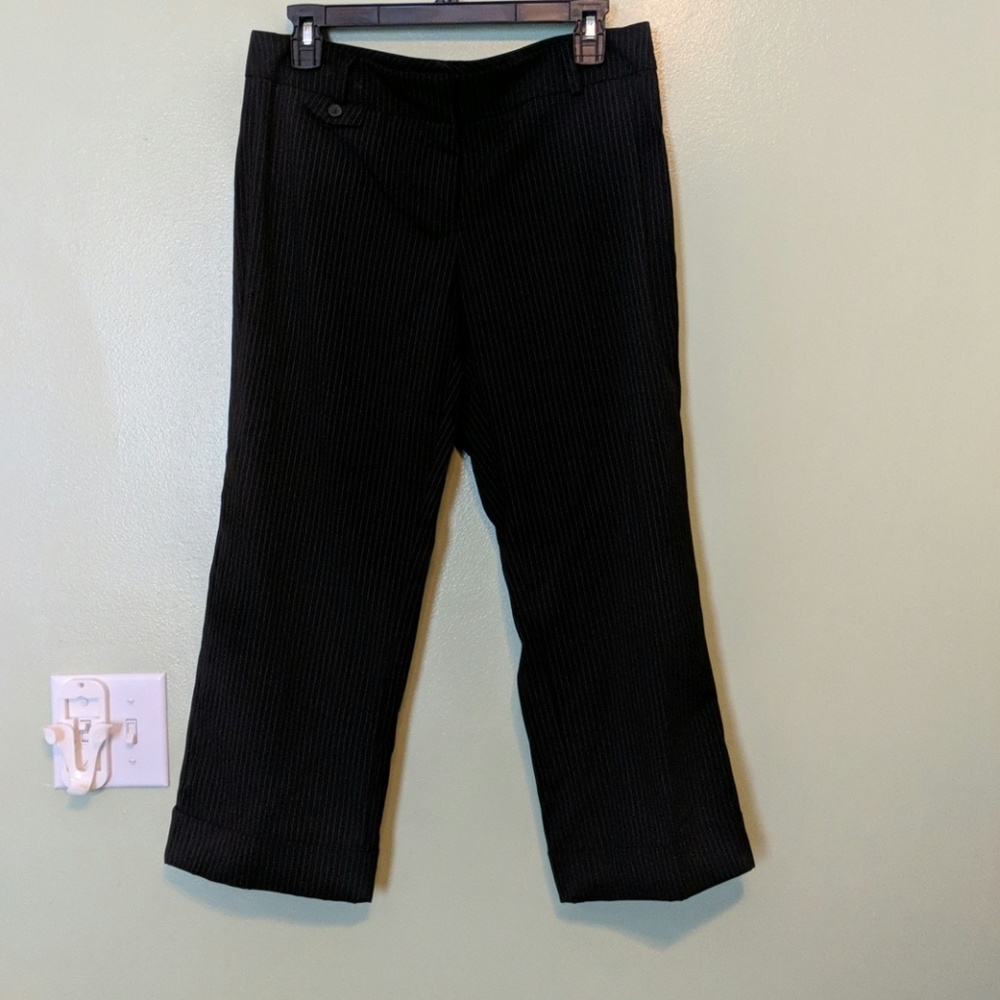 New York & Company NWOT size 6 pinstripe ankle